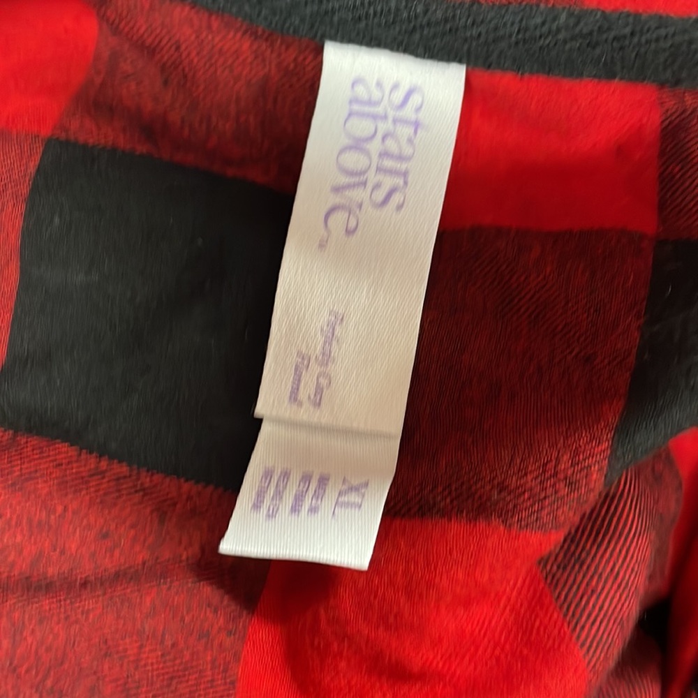 Button Flannel pajama top - Picture 8 of 8